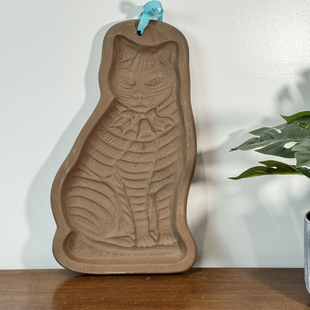 Vintage Duncan Ceramic Sitting Cat Mold 1981 Terracotta Ready-Made Casting Craft